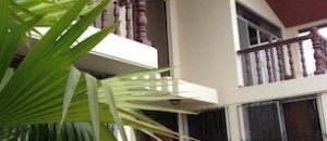 Se alquila casa en la Cdla. Albatros